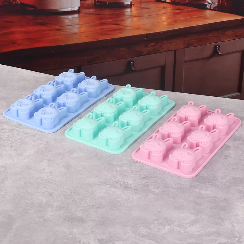 YH-060 Silicone Easter  Cake Mold