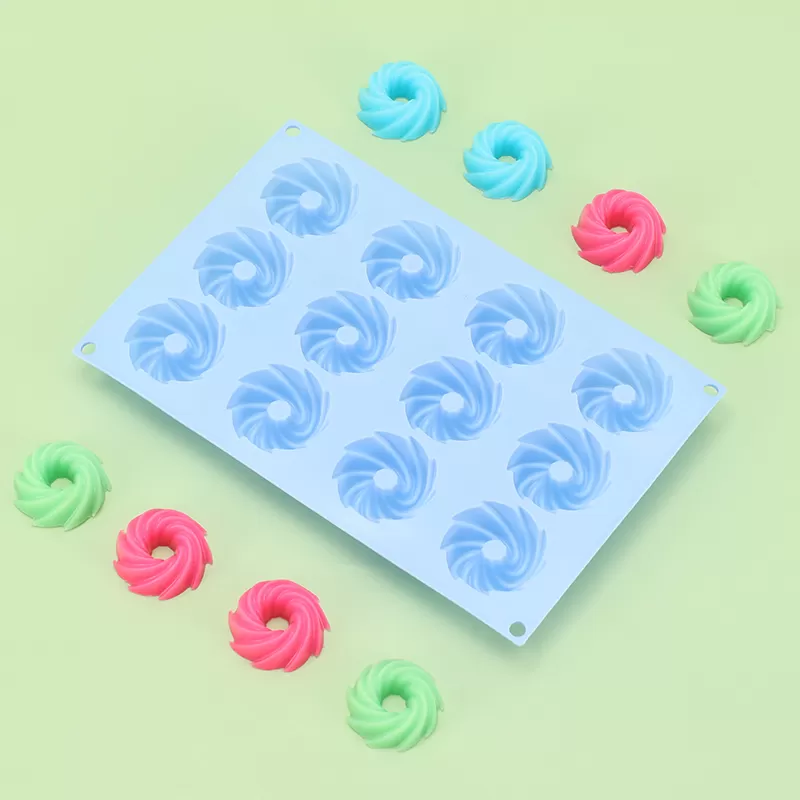 YH-224 Silicone 12-Hole Cake Mold